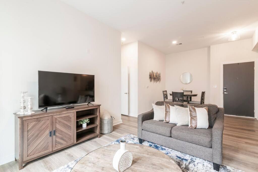 Charming Cozy Apartment With Wi-Fi & Free Parking Charlotte Exterior foto